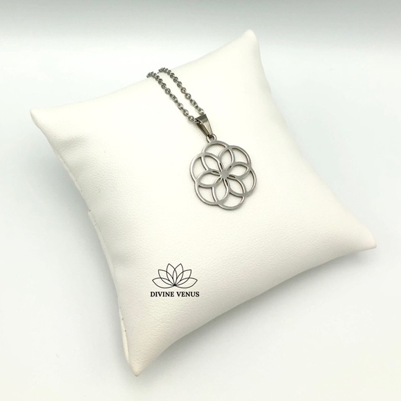 Seed of Life Sacred Geometry Necklace - Picture 4 of 10